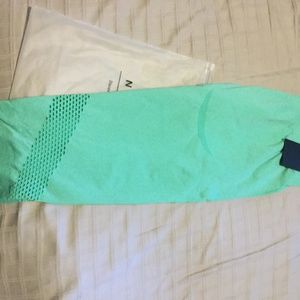 Nvgtn Mint Reveal Seamless Leggings